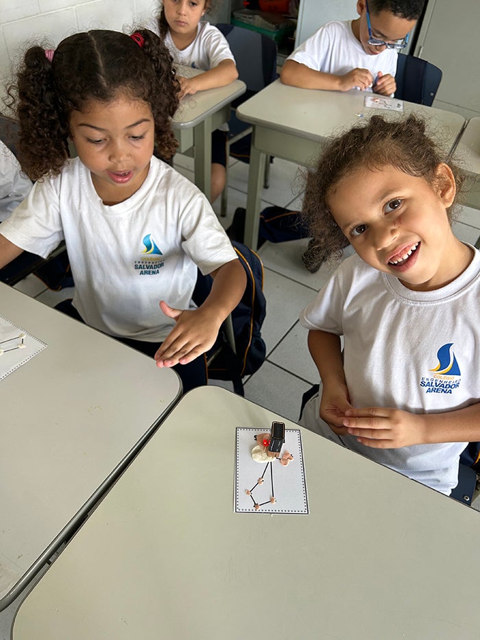 Constelações e circuitos elétricos