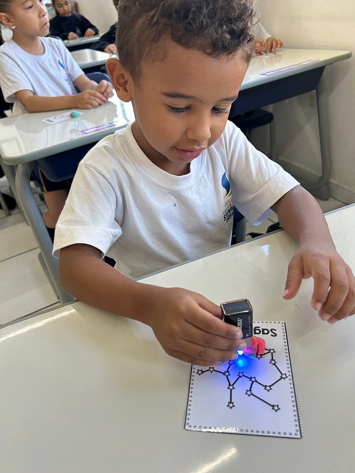 Constelações e circuitos elétricos